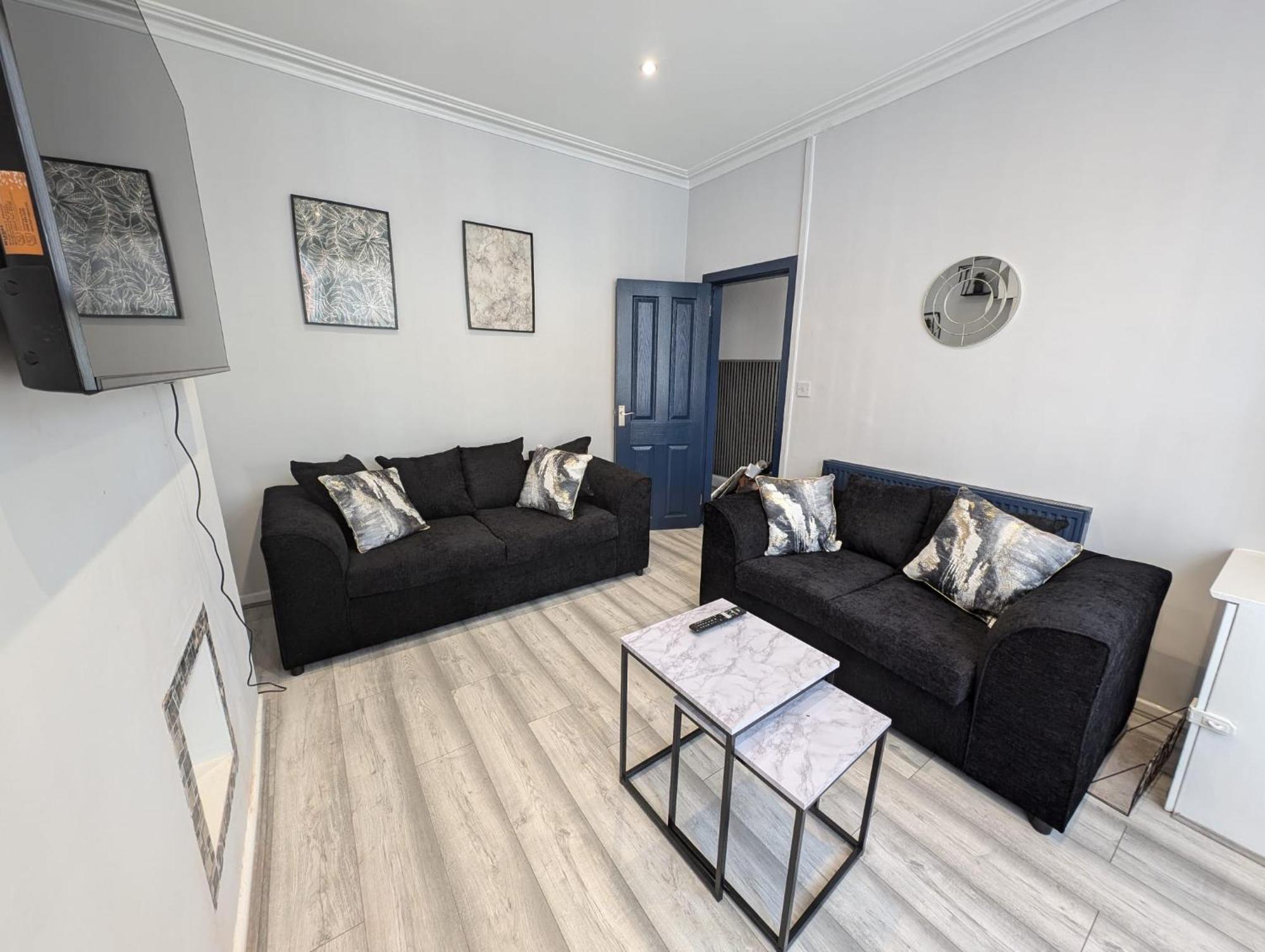 3Bed 2Bath House - Free Parking - Close To Everton & Liverpool Fc- Managed By Chique Properties Ltd Eksteriør bilde
